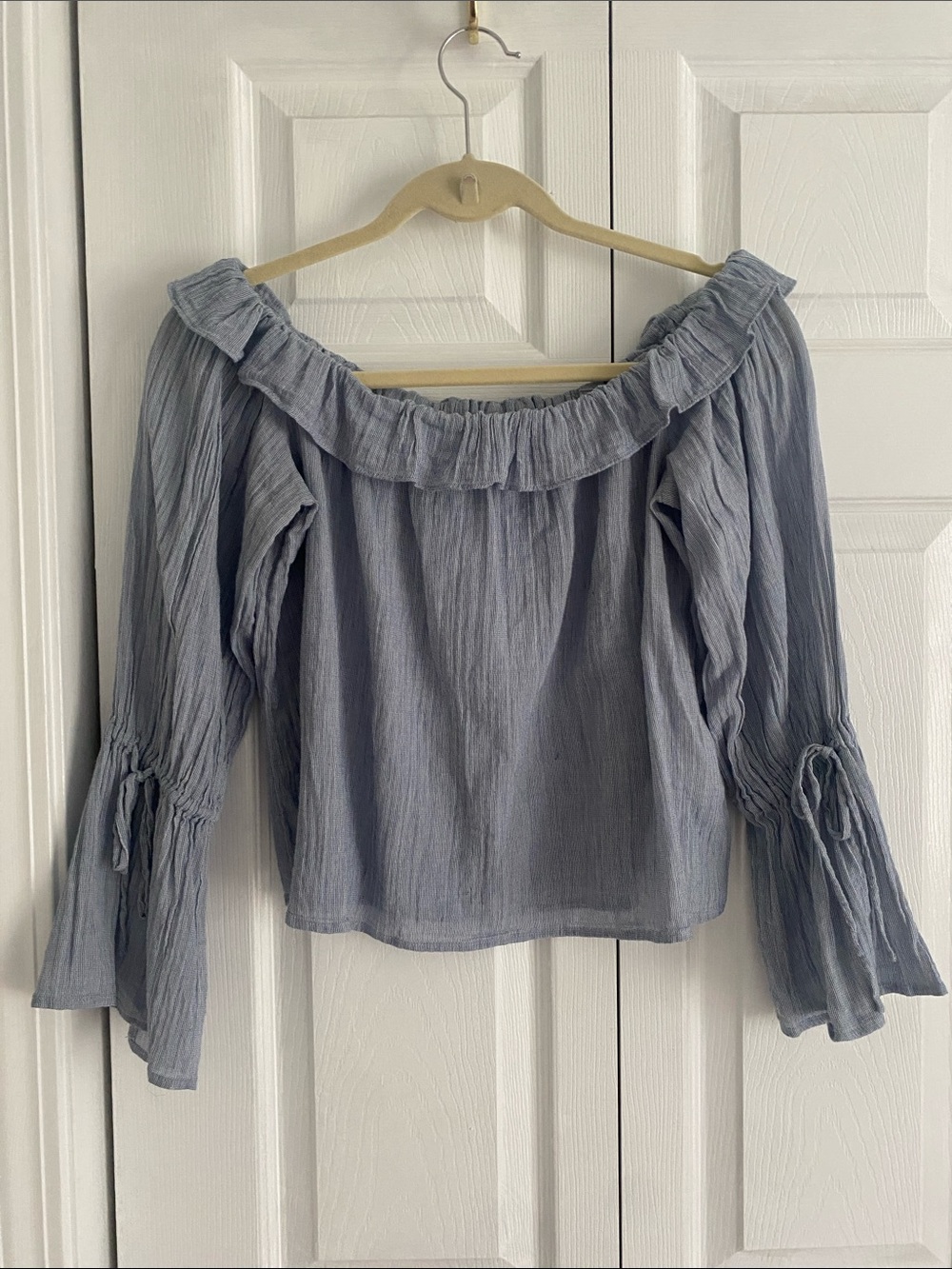 Club Monaco Light Blue Off-Shoulder Ruffled Blouse
